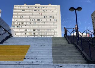 les escaliers de la Dalle Thorez